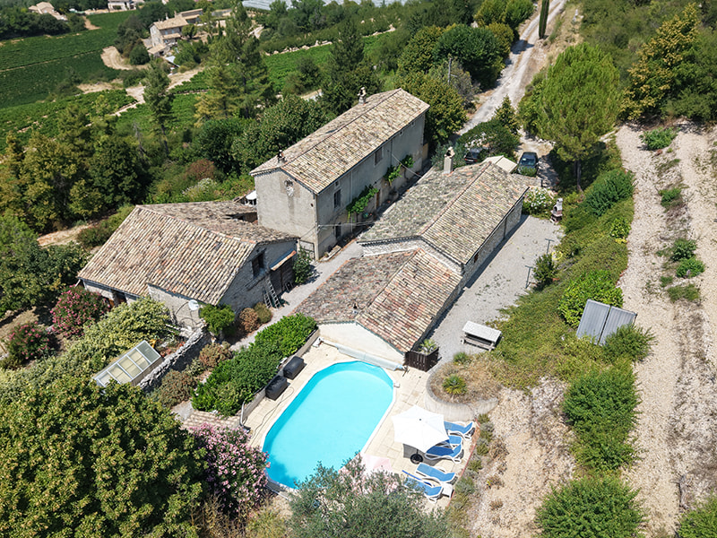Gite-le-Rocher-des-fees-La-Bastide-du-Clos